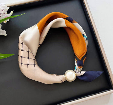 Women's Polyester Jacquard Pearl Neck Scarf
