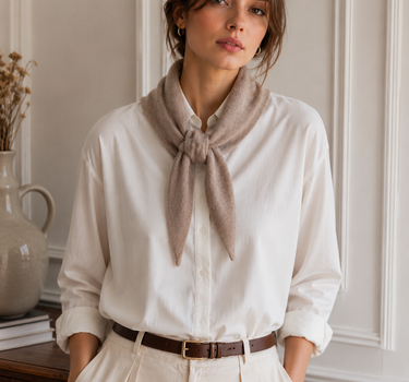 Plain knit triangle scarf: Beige