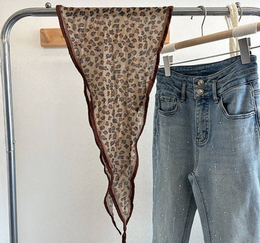 Scarvii - Retro Diamond-Shaped Scarf with Leopard Print