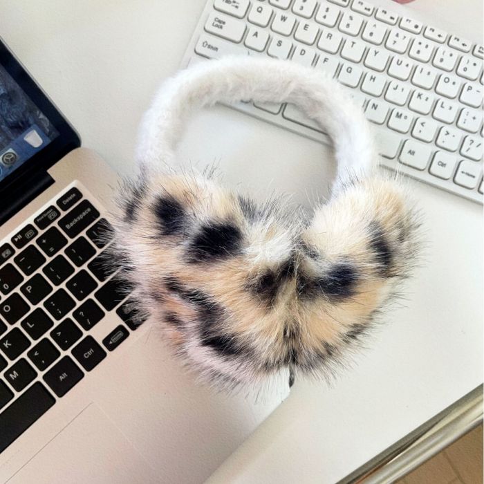 Luxurious Leopard Faux Fur Earmuffs in Mix Beige