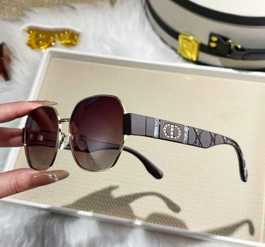 Embellished Temples Gradient Sunglasses