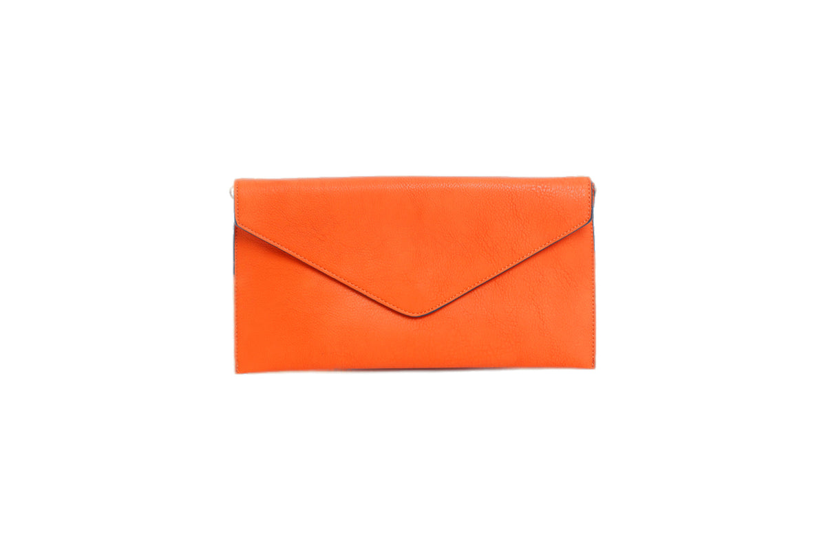 Fold over clutch