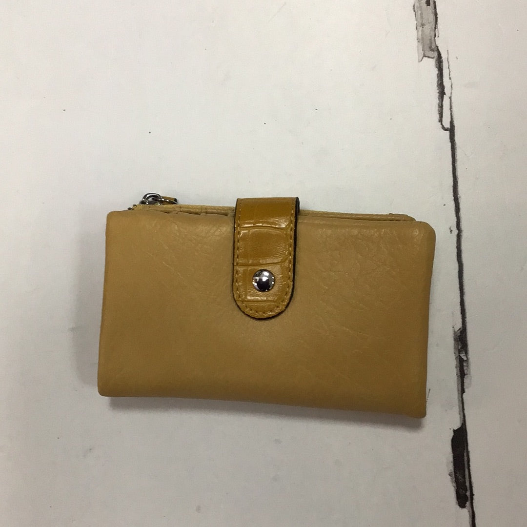 Small soft bifold purse