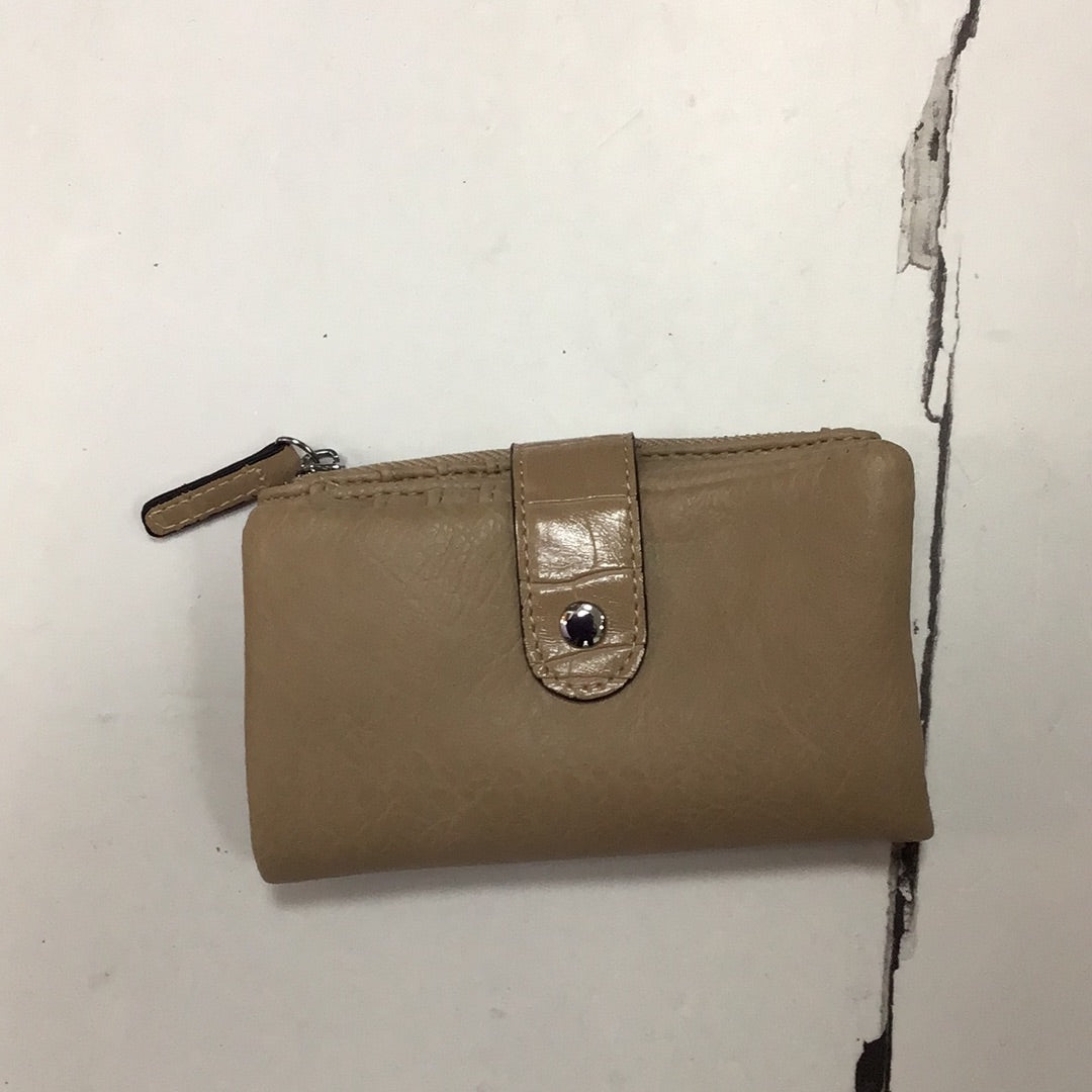 Small soft bifold purse